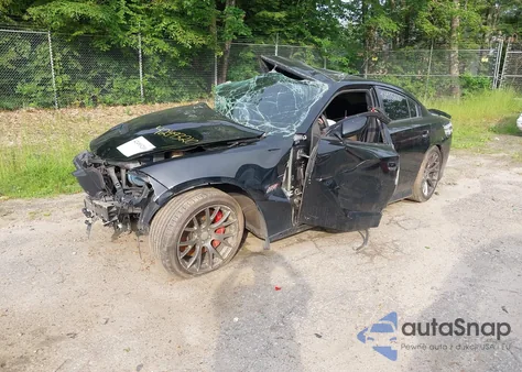 2016 Dodge Charger Srt 392 z USA, uszkodzony, nr VIN 2C3CDXEJ8GH179362